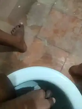 Tamil small cock online show from 9, 2, 2025
