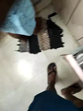 Tamil small cock online show from 25, 2, 2026