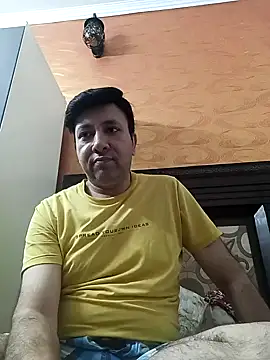 Snapshot of innocentboy1987 chatting on 2, 6, 2026 innocentboy1987 online show from 2, 6, 2026