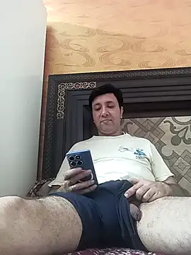 Snapshot of innocentboy1987 chatting on 7, 6, 2026 innocentboy1987 online show from 7, 6, 2026