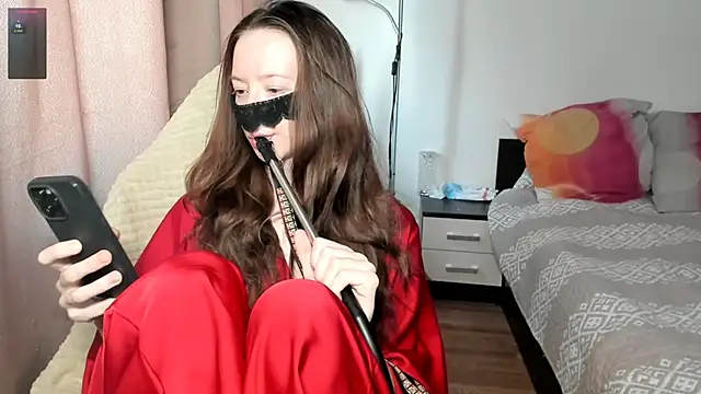 holyharlot online show from 20, 3, 2025