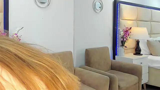 ArianaFranco online show from 10, 2, 2025