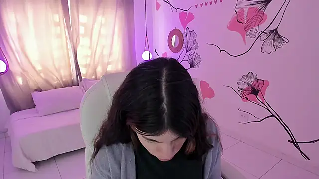 Isabela Fiorelli online show from 23, 4, 2026