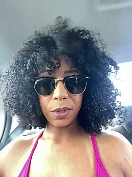 Snapshot of dianagolley420 chatting on 21, 3, 2026 dianagolley420 online show from 21, 3, 2026