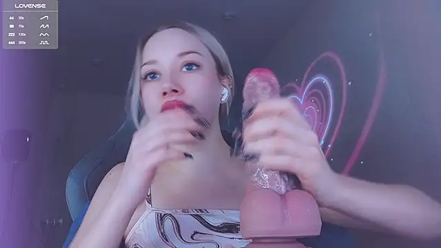 Snapshot of _chatur_babe chatting on 22, 11, 2025 chatur babe online show from 22, 11, 2025