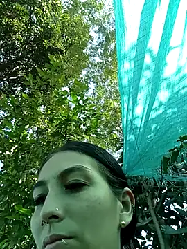 single mother indecent online show from 22, 3, 2026