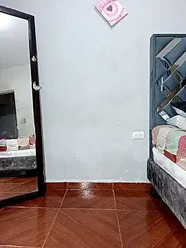 anahi evans19 online show from 28, 10, 2025