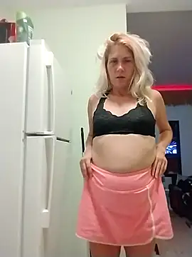 Skippydippy99 online show from 5, 10, 2025