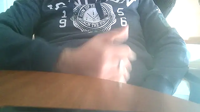 Snapshot of lanata chatting on 6, 10, 2025 lanata online show from 6, 10, 2025