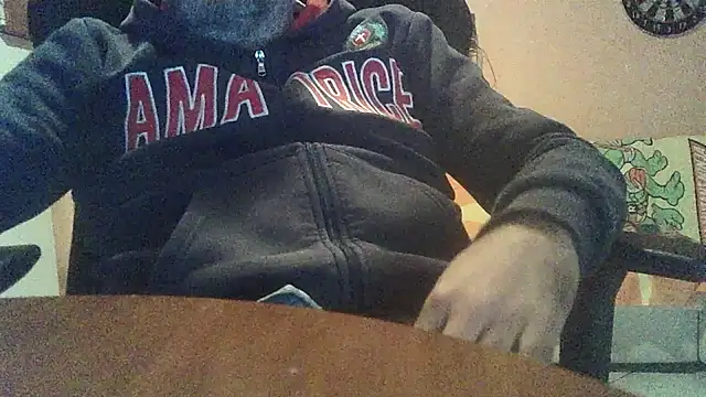 Snapshot of lanata chatting on 4, 12, 2025 lanata online show from 4, 12, 2025