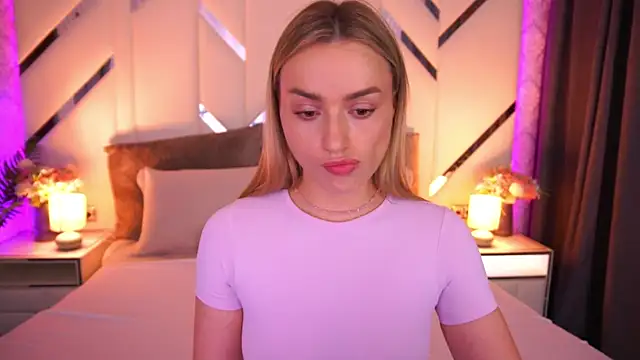 Snapshot of LindsieGreyy chatting on 25, 6, 2026 LindsieGreyy online show from 25, 6, 2026