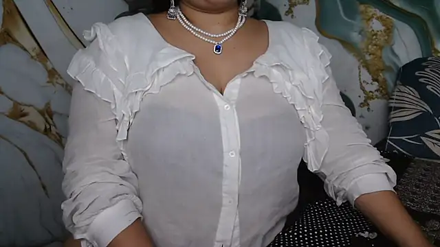 Snapshot of seetatiwari chatting on 7, 7, 2026 seetatiwari online show from 7, 7, 2026