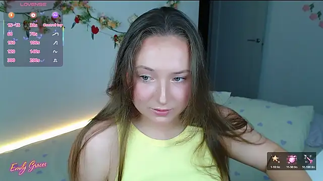 Snapshot of EmilyxxGraces chatting on 28, 7, 2026 EmilyxxGraces online show from 28, 7, 2026