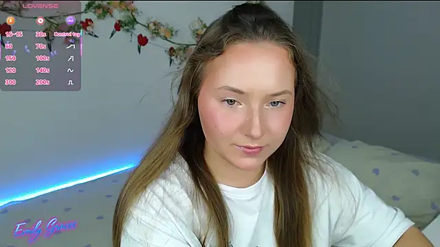 Snapshot of EmilyxxGraces chatting on 31, 7, 2026 EmilyxxGraces online show from 31, 7, 2026