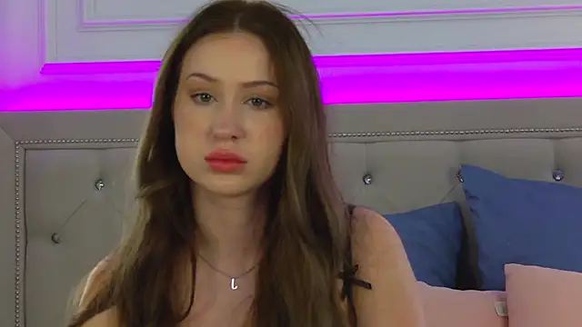 Jackie White  online show from 13, 9, 2025