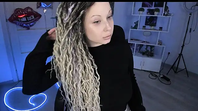 HoneySallyMoore online show from 13, 2, 2026