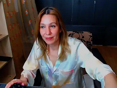 hannaha online show from 27, 3, 2026