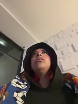 Scarlett-LS online show from 6, 3, 2025