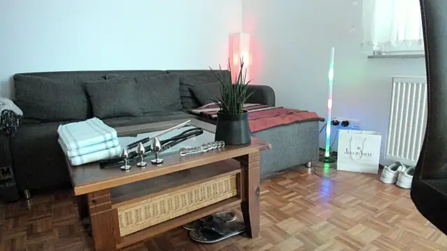 molicaremolicare online show from 5, 12, 2025