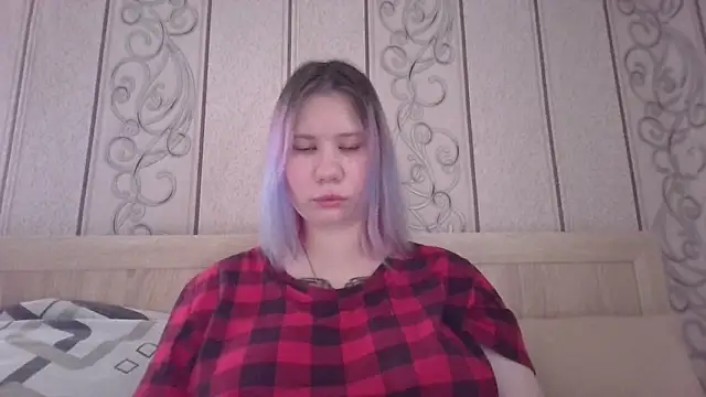 Snapshot of Little_kitsune1707 chatting on 25, 9, 2025 Little kitsune1707 online show from 25, 9, 2025