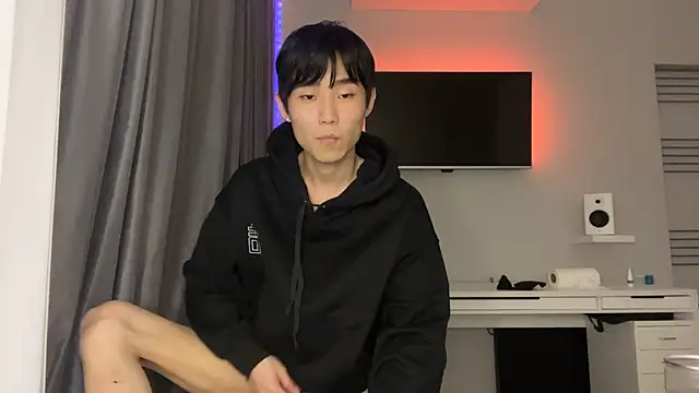 Snapshot of Brian_Stars chatting on 28, 2, 2025 Brian Stars online show from 28, 2, 2025