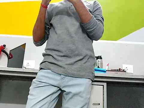 Snapshot of Lustyluckyy chatting on 28, 2, 2025 Lustyluckyy online show from 28, 2, 2025