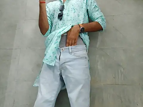 Snapshot of Lustyluckyy chatting on 10, 10, 2025 Lustyluckyy online show from 10, 10, 2025