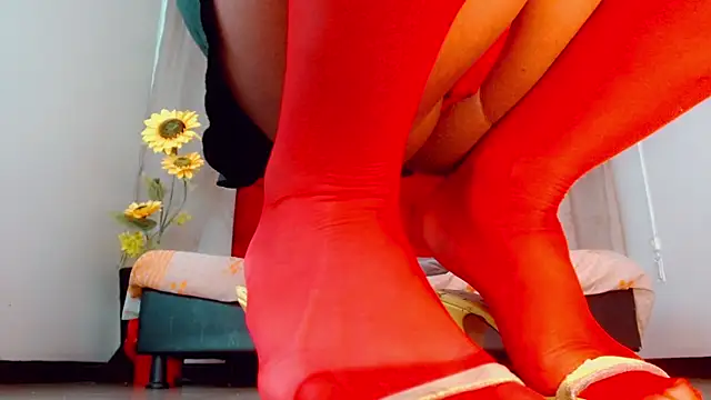 Snapshot of katha_Crawford chatting on 11, 11, 2025 katha Crawford online show from 11, 11, 2025