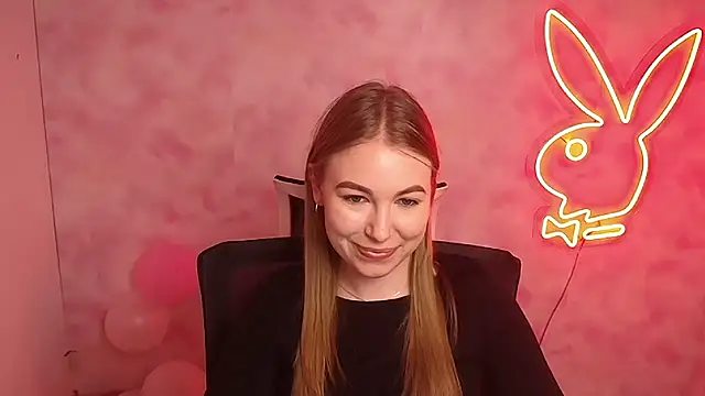 Snapshot of Dana_flowers chatting on 5, 3, 2025 Dana flowers online show from 5, 3, 2025