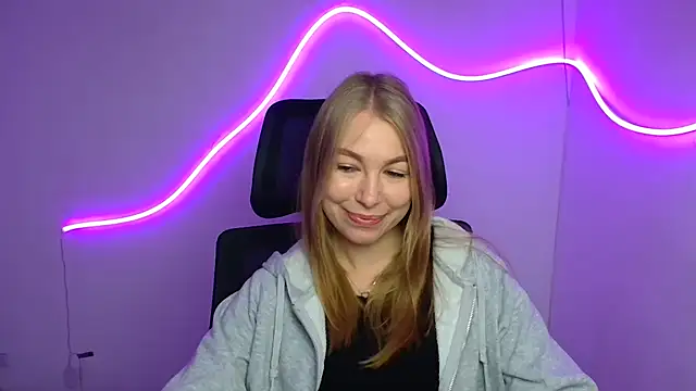 Snapshot of Dana_flowers chatting on 27, 9, 2025 Dana flowers online show from 27, 9, 2025