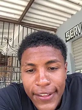 Snapshot of Bichorro chatting on 18, 9, 2025 Bichorro online show from 18, 9, 2025