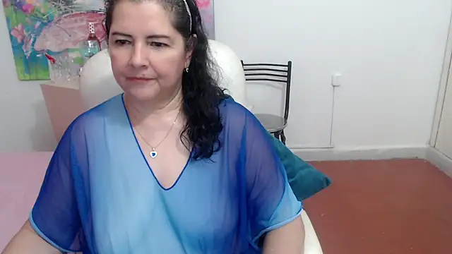 leonela 69 online show from 18, 10, 2025