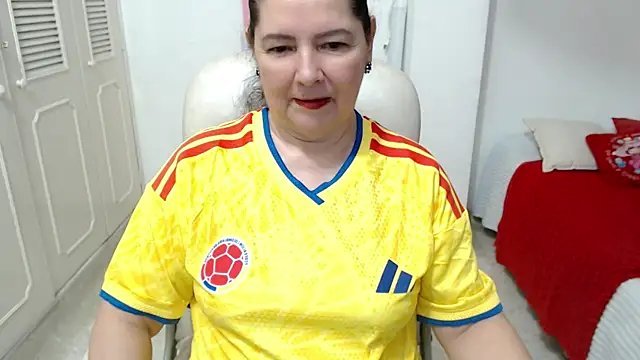 Snapshot of leonela_69 chatting on 28, 6, 2026 leonela 69 online show from 28, 6, 2026