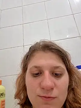 Snapshot of luna14012 chatting on 12, 4, 2026 luna14012 online show from 12, 4, 2026