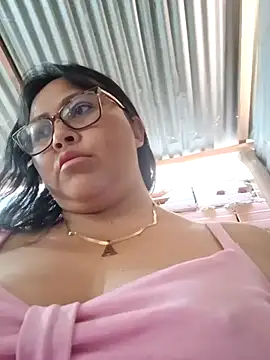 promiscuous-indecent-momm online show from 16, 3, 2025