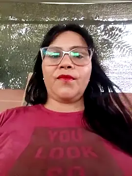 Snapshot of promiscuous-indecent-momm chatting on 29, 4, 2026 promiscuous-indecent-momm online show from 29, 4, 2026