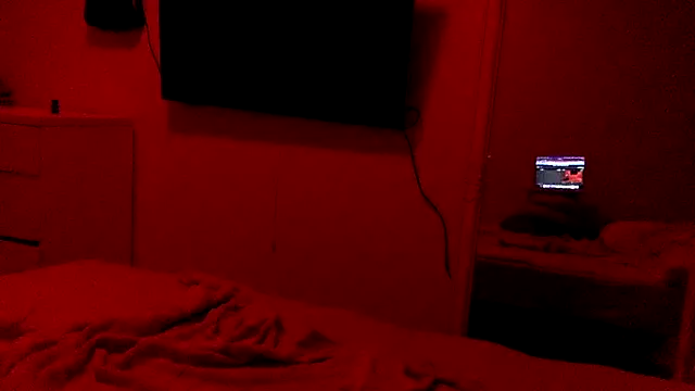 Bleueyez007 online show from 7, 10, 2025