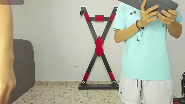 Isak Millan online show from 7, 10, 2025