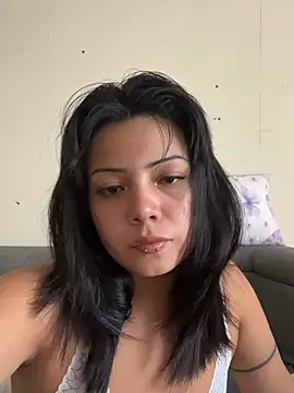 Snapshot of ZafiroKlein chatting on 23, 6, 2026 ZafiroKlein online show from 23, 6, 2026