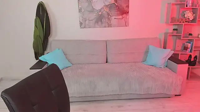 GabriellaMays online show from 5, 2, 2026