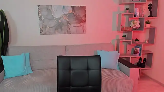 GabriellaMays online show from 14, 2, 2026