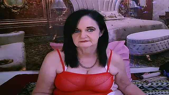 Snapshot of LuciousGrace chatting on 30, 6, 2026 LuciousGrace online show from 30, 6, 2026