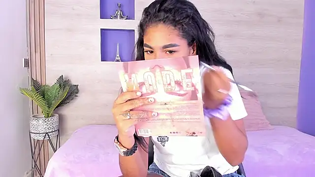 Snapshot of Lana_Starlett chatting on 25, 11, 2025 Lana Starlett online show from 25, 11, 2025