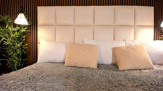 MelanieHillss online show from 5, 3, 2026