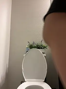 youngbusy online show from 18, 2, 2025