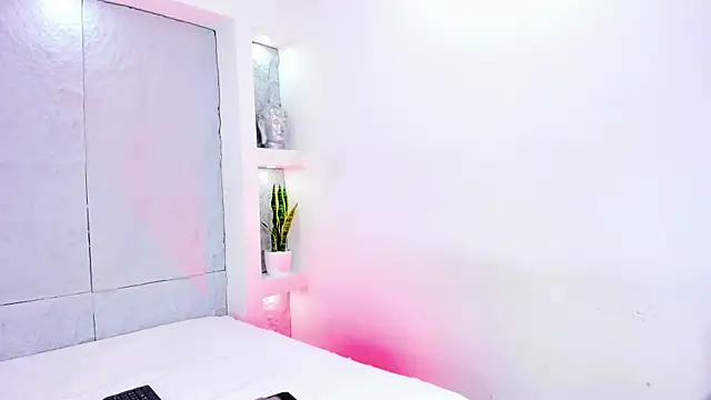 MiaMistrex online show from 30, 10, 2025