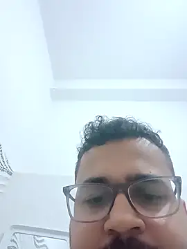 Snapshot of susthovai chatting on 25, 11, 2025 susthovai online show from 25, 11, 2025