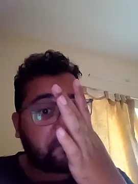 Snapshot of susthovai chatting on 16, 2, 2026 susthovai online show from 16, 2, 2026