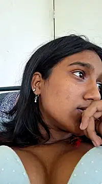 indianpink lips online show from 20, 3, 2025