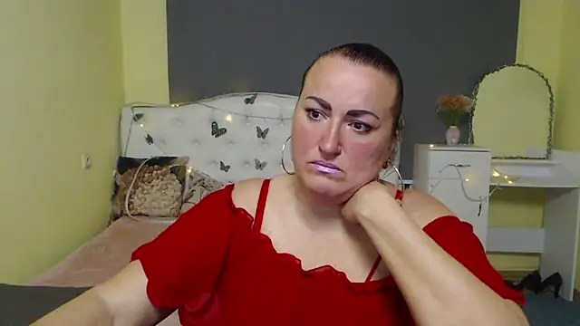 Snapshot of DianaMGG chatting on 22, 4, 2026 DianaMGG online show from 22, 4, 2026